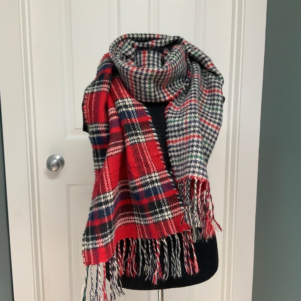 Reversible Plaid Scarf